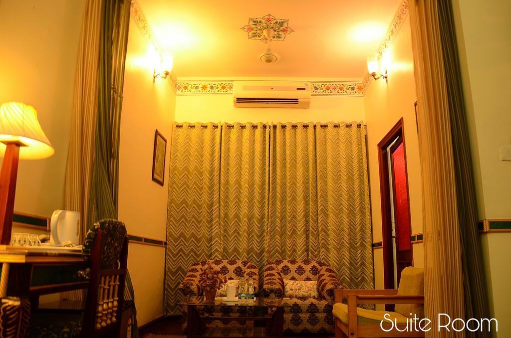 Hotel Vimal Heritage Джайпур Екстериор снимка