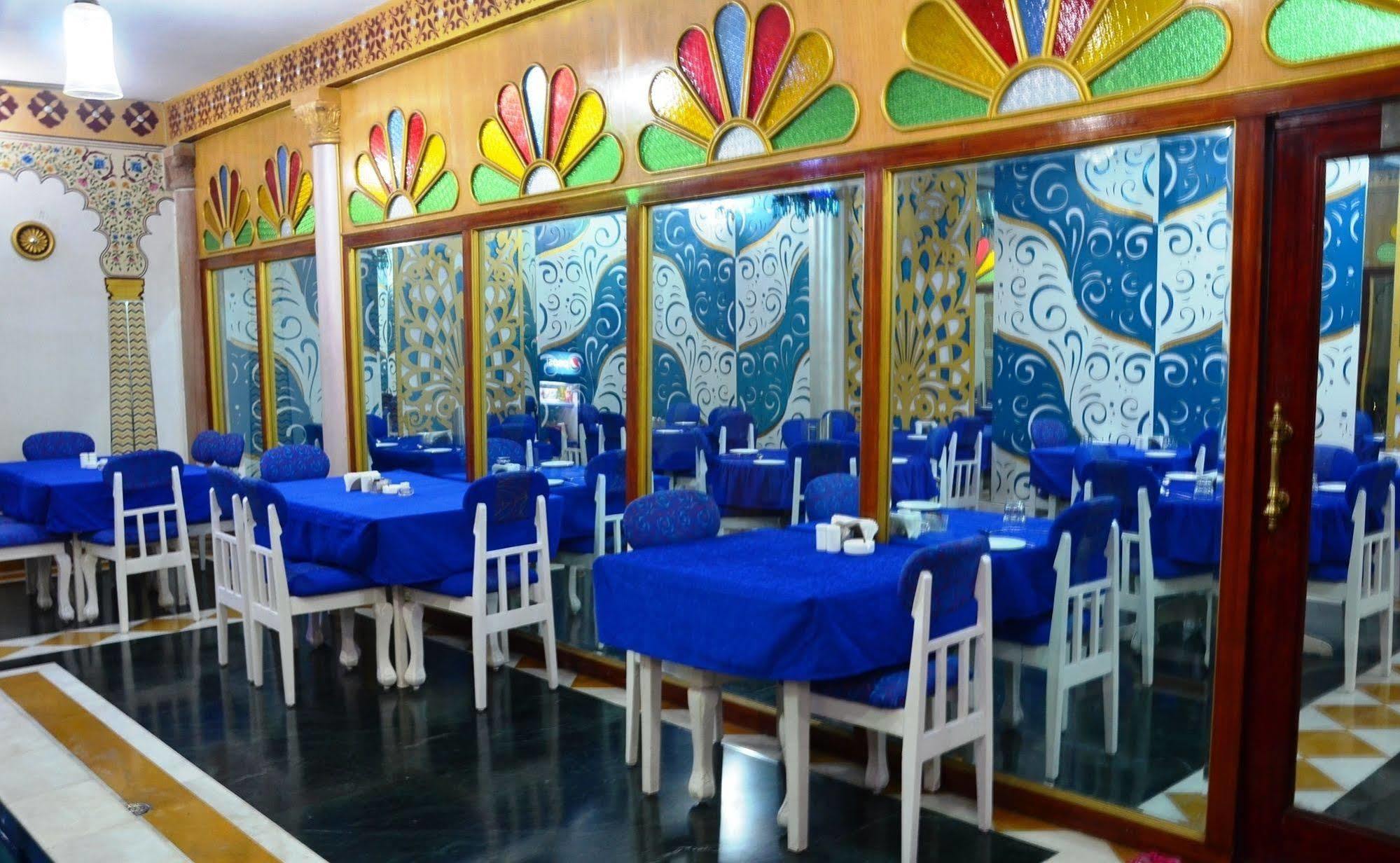 Hotel Vimal Heritage Джайпур Екстериор снимка