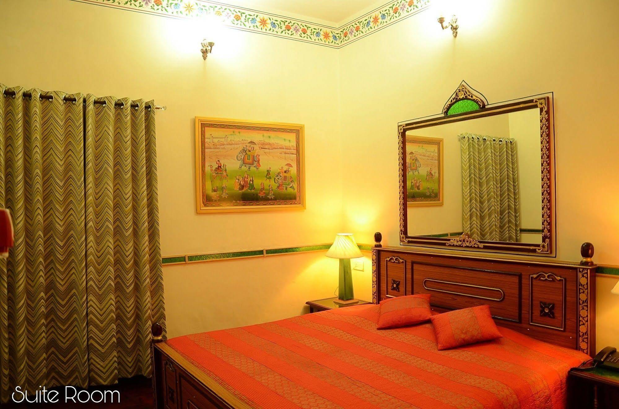 Hotel Vimal Heritage Джайпур Екстериор снимка