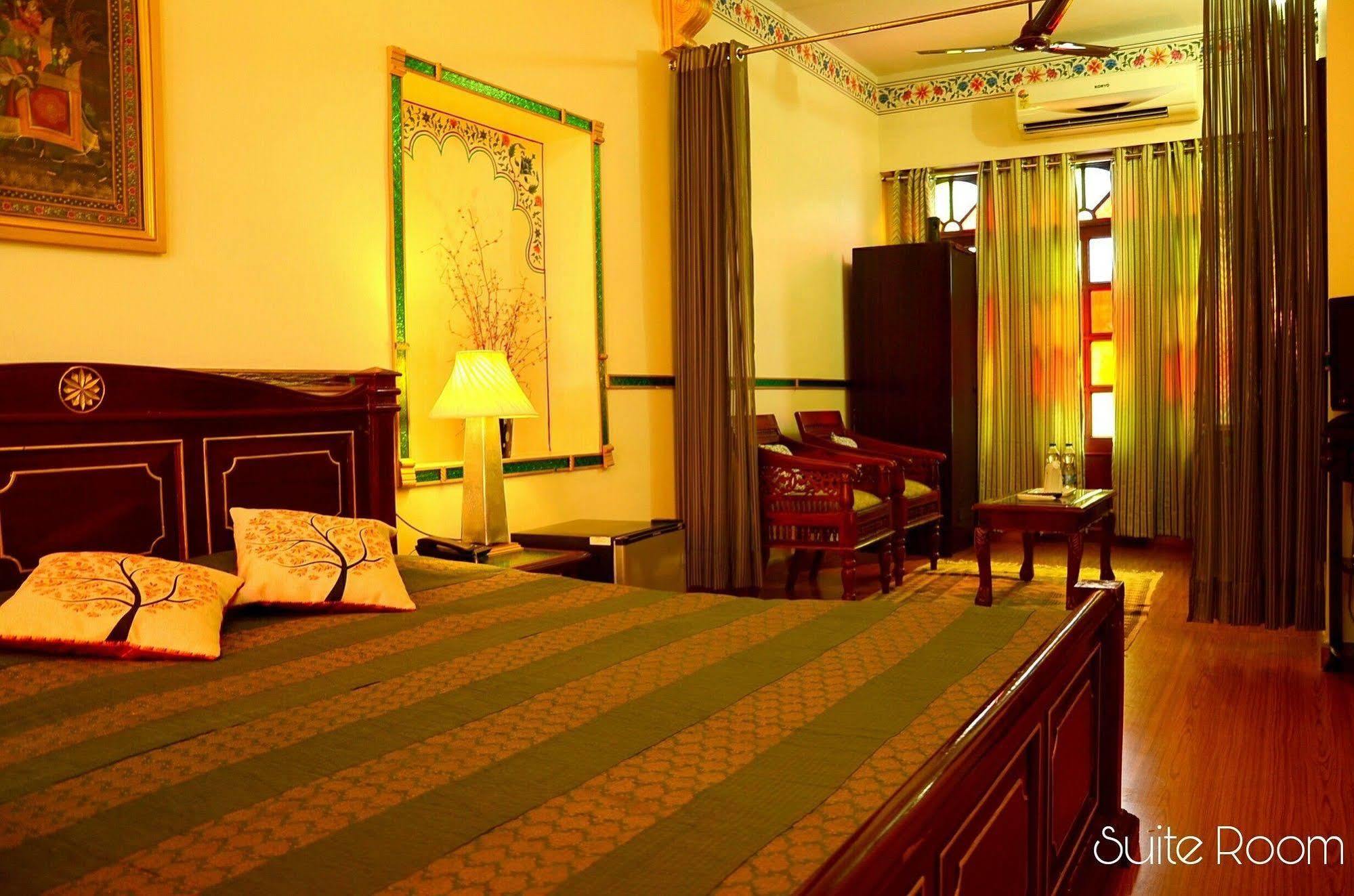 Hotel Vimal Heritage Джайпур Екстериор снимка