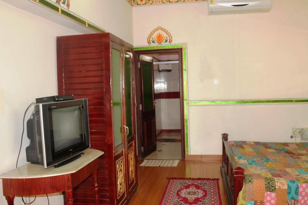 Hotel Vimal Heritage Джайпур Екстериор снимка